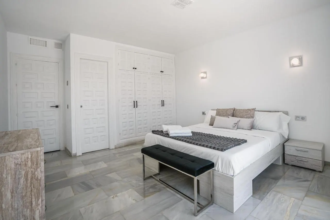 Villa 27 Nueva Andalucia Puerto Banus Marbella