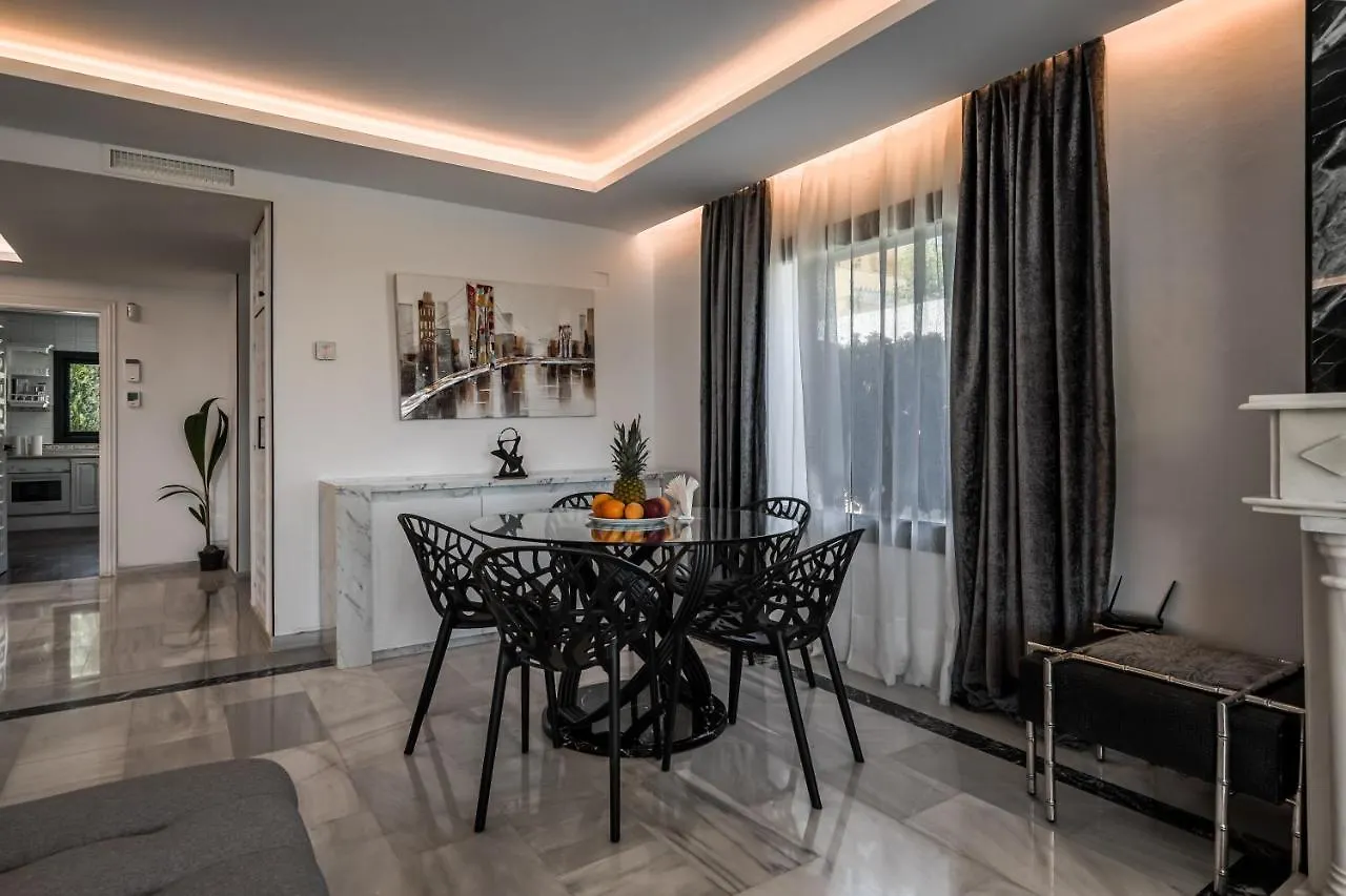 Villa 27 Nueva Andalucia Puerto Banus Marbella