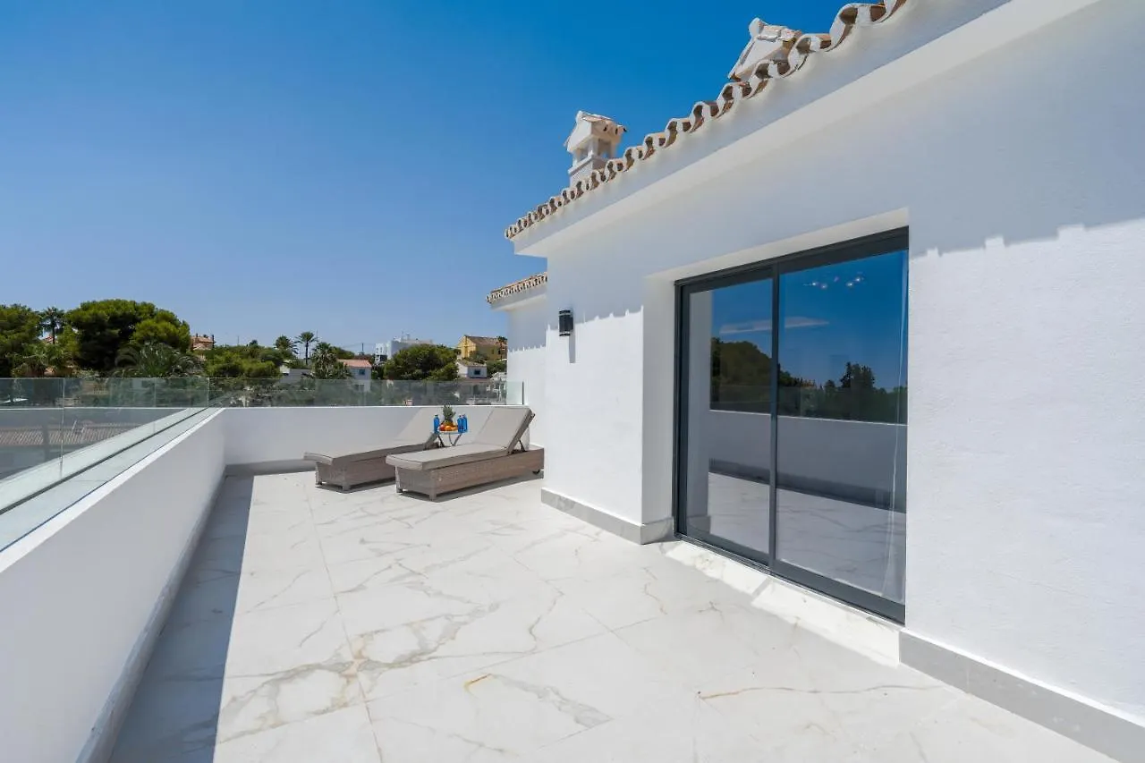 Villa 27 Nueva Andalucia Puerto Banus Marbella